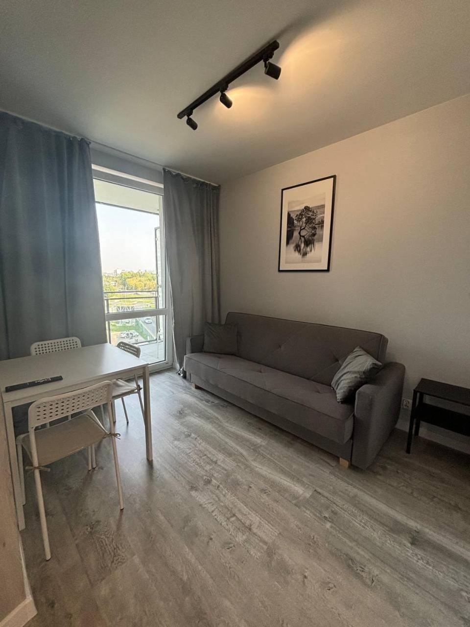 Ostmark A112 Warsawa Bagian luar foto